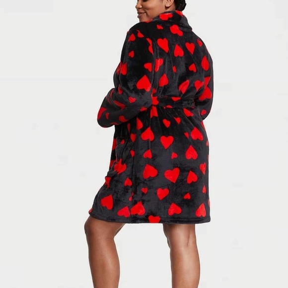 Victoria Secret Plush Robe size XL/XXL NWT - Picture 3 of 6